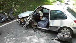 Zraněného řidiče na Blanensku museli hasiči vyprostit