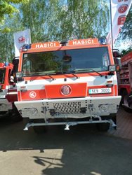 Galerie nového hasičského vozu pro hasiče Kravaře 