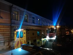 Při požáru ubytovny v Kaplici bylo evakuováno 10 osob