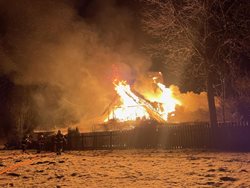 Škodu za více jak 1 milión způsobil požár rodinného domu na Bruntálsku