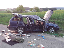 Tři zranění po nehodě osobního vozidla na Žďársku