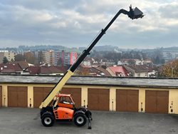 Pelhřimovští hasiči mají nově ve své výbavě teleskopický manipulátor