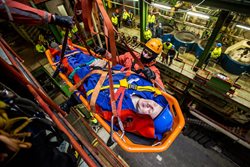 Hasiči - lezci zachraňovali v rámci výcviku zaměstnance cukrovaru