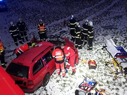 Dopravní nehoda osobního auta a vlaku u obce Zimoř