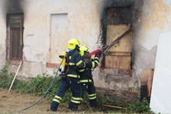 Pracovníci polského operačního střediska hasičů nabírali při výměnné stáži zkušenosti s přeshraniční spoluprací
