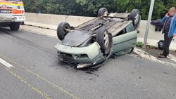 Nehoda dvou osobních automobilů uzavřela na dvě hodiny dálnici D48