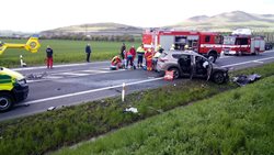 Dopravní nehoda osobního a nákladního auta u Rané