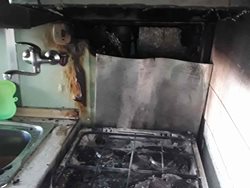 Kvůli nedbalosti vznikl požár bytu v 5. patře bytového domu v Přerově