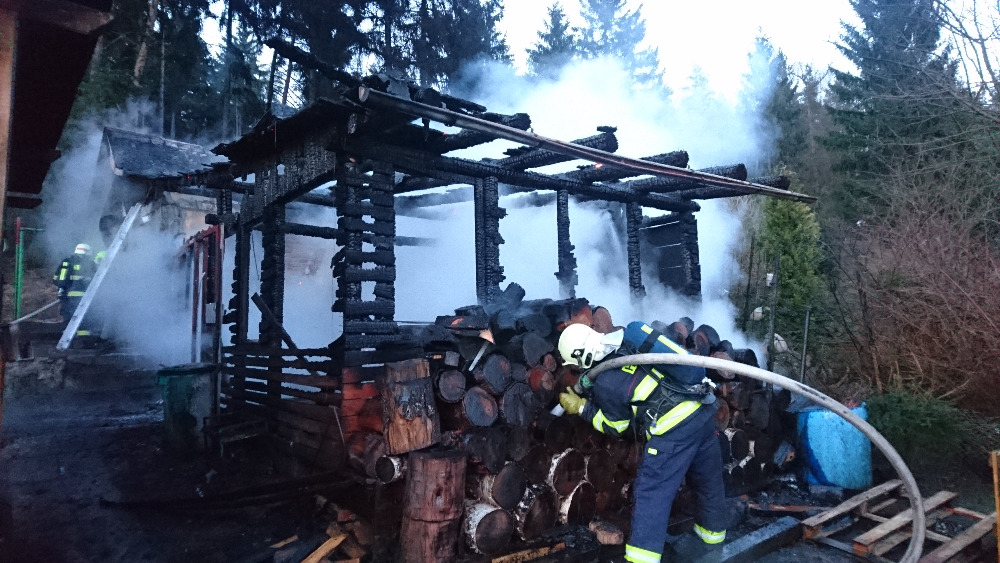 qw-(1).jpg qw-(1).jpg