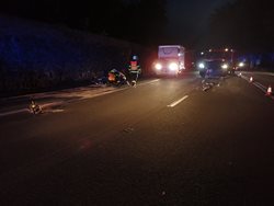 Dopravní nehoda osobního vozu s motocyklem