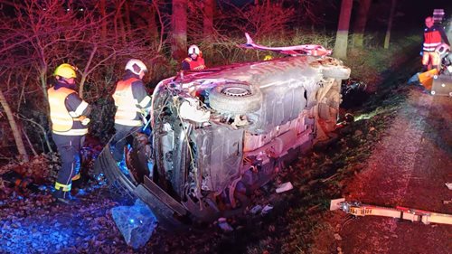 Závažná nehoda si vyžádala boj o život