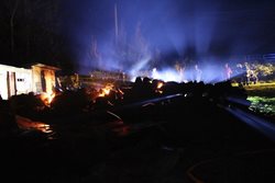 Požár dřeva v Dolní Chřibské