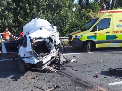 Hasiči zasahovali u dvou vážných nehod na Vyškovsku