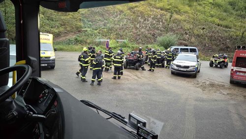 Napínavé pátrání skončilo úspěchem: pohřešovaný houbař nalezen živý