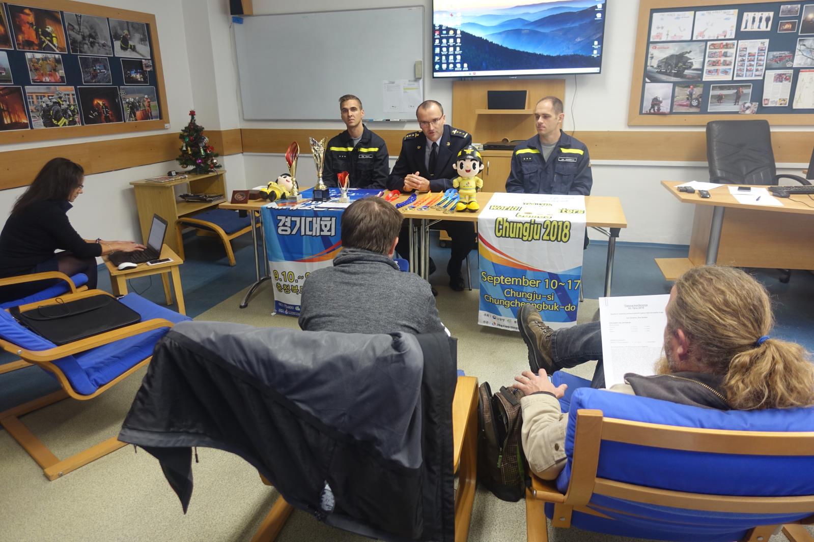 ViewImage-(8)TIT.jpg ViewImage-(8)TIT.jpg