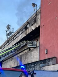 Požár v trutnovské elektrárně se podařilo hasičům včas zachytit