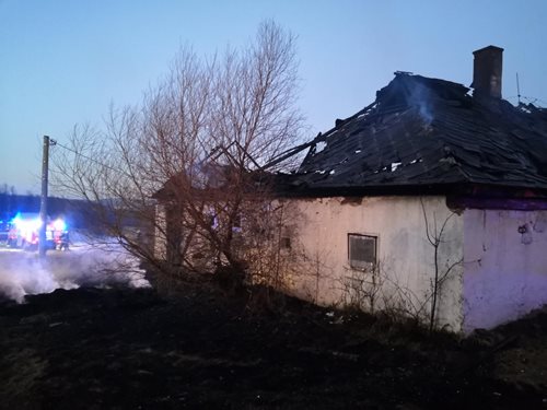 Tři požáry za statisíce