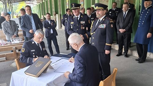 Když rozhodují minuty. Hasiči z Česka a Německa budou moci zasahovat rychleji
