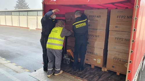 Distribuce, trasování, odběry, mlhovače. Pomáháme v boji proti pandemii