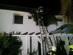 Plameny zničily část rodinného domu na Znojemsku