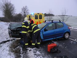 Hasiči z Horažďovic zasahovali u nehody v Jihočeském kraji