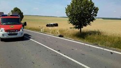 Hasiči museli u nehody vyprošťovat zraněného řidiče