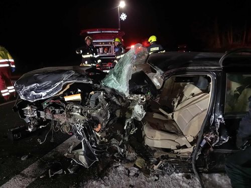 Dopravní nehoda si vyžádala zásah složek IZS