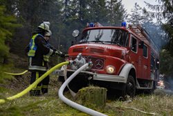 Hasiči nacvičovali dopravu vody na velkou vzdálenost