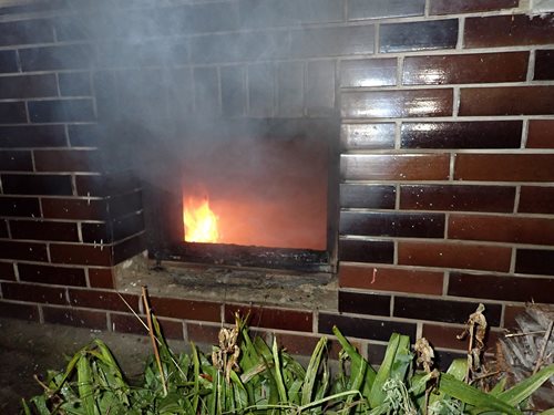 Požár rodinného domu. Byla evakuována jedna osoba. Aktualizace