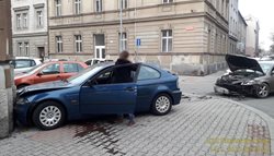 Dopravní nehoda dvou osobních vozidel v Plzni