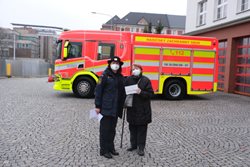 Tři vítězové tabletů v hasičské soutěži „Cesta bezpečí“, jeden předán na Fifejdách