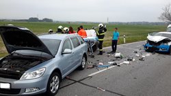  Osm nehod  na jihočeských silnicích u kterých zasahovali hasiči