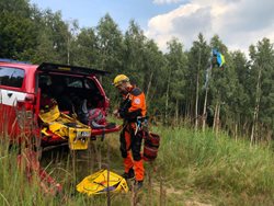 Záchrana Paraglidisty z korun stromů