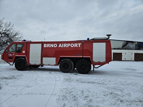 Hala v Brně zachvátil požár: Škody v desítkách milionů, nikdo nebyl zraněn
