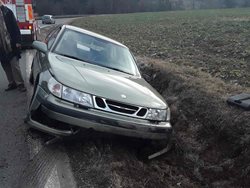 Nehoda osobního vozidla na Třebíčsku.si vyžádala jedno zranění