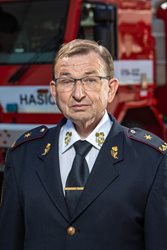 Služební poměr končí dlouholetému řediteli HZS Královéhradeckého kraje brig. gen. Ing. Františku Menclovi