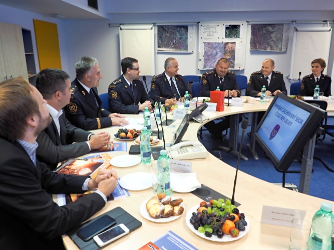 ViewImage-(4).jpg ViewImage-(4).jpg