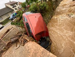 Následky přívalových dešťů řeší téměř 30 jednotek