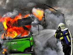 Požár Avie likvidovaly tři jednotky hasičů