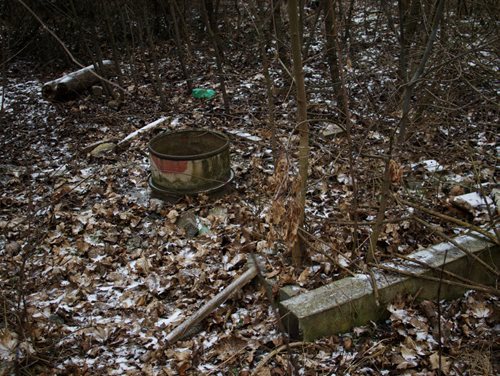 Hasiči asistovali při vyzvednutí sudu s neznámou látkou