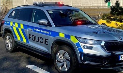 Opilý jezdec i drogy za řídítky. Policie varuje před výkonnými elektrokoloběžkami