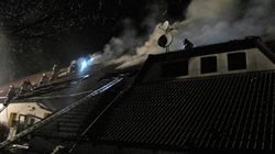 Druhý poplachový stupeň při požáru rodinného domu v Ondřejově