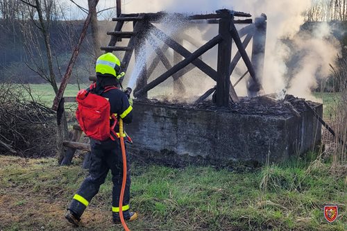 V okolí Stonavy a Horní Suché shořelo šest posedů