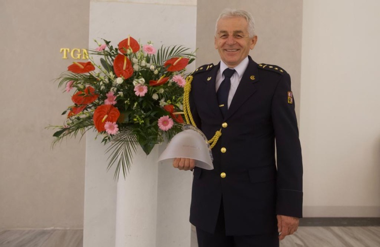 ViewImage-(9).jpg ViewImage-(9).jpg