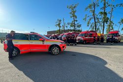 Pomoc moravskoslezských hasičů na jižní Moravě pokračuje