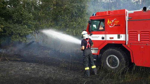 Sobotní požáry porostů v Pardubickém kraji
