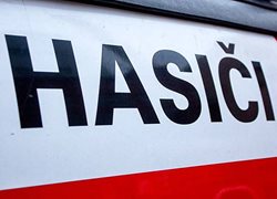 Dopravní nehoda osobního a nákladního automobilu