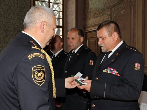 37217.jpg 37217.jpg