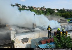  Požár kuchyně v restauraci v pražském Bráníku napáchal škodu za 900.000 korun