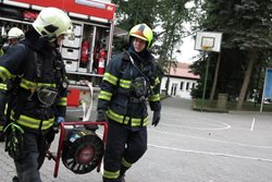 Požár v kuchyni likvidovaly čtyři jednotky